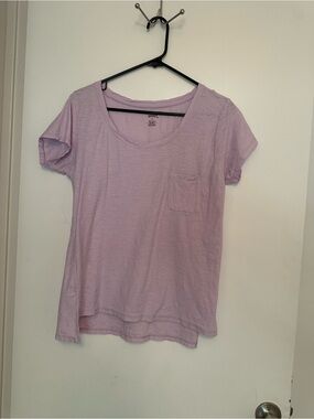 Scoop Neck Pocket Tee in Light Lavender